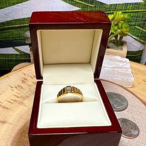 VTG| Avon Blue Stone Ring 💙✨